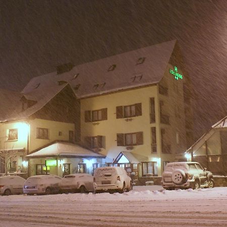 Hotel Edelweiss Arties Luaran gambar
