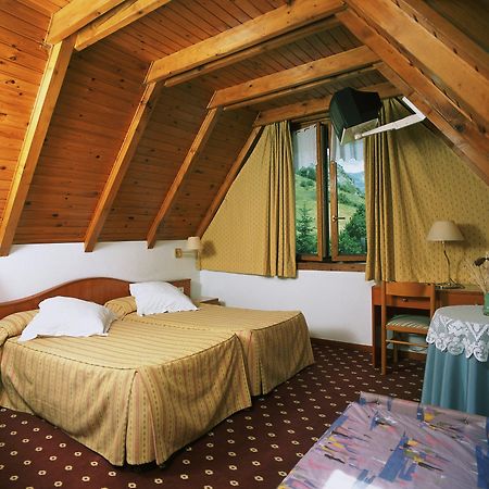 Hotel Edelweiss Arties Luaran gambar