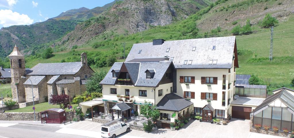 Hotel Edelweiss Arties Luaran gambar